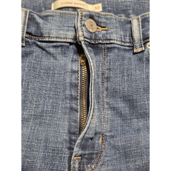 Levi's Classic Tag Size 29 Women's Blue Denim Stretch Shorts Mid Rise - Picture 6 of 12